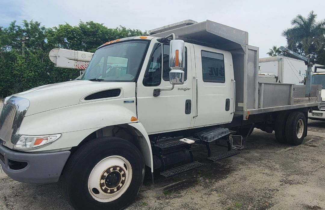 2008 INTERNATIONAL DuraStar 4300